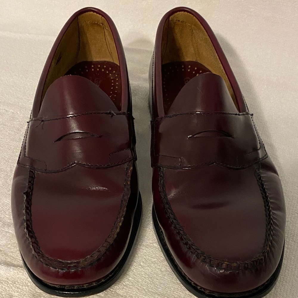 Weejun G.H. Bass & Co. Deep Burgundy Leather Loafers, good quality